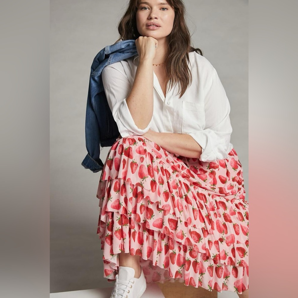 Anthropologie 🍓Strawberry ruffle-tiered midi skirt🍓